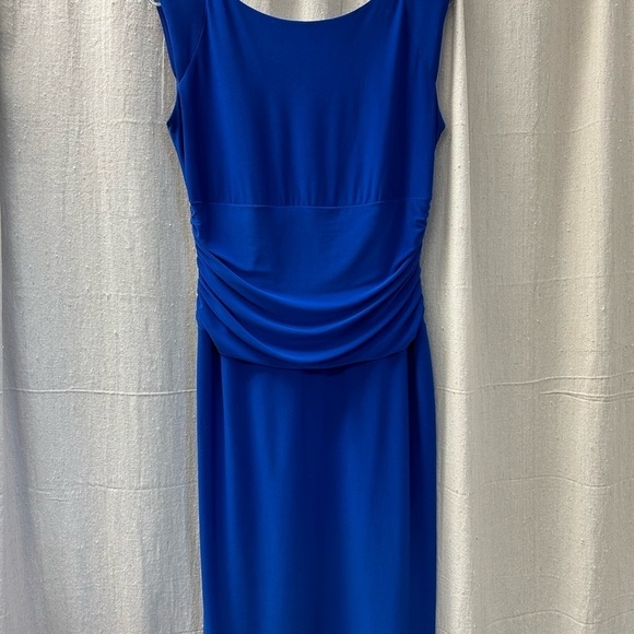 Nine West/ curve skimming sheath dress/Royal Blue/ size 10
- Picture 12 of 12